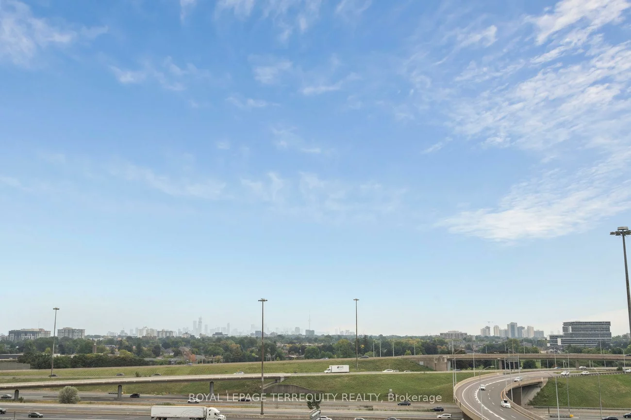 8, Tippett, Clanton Park, Toronto