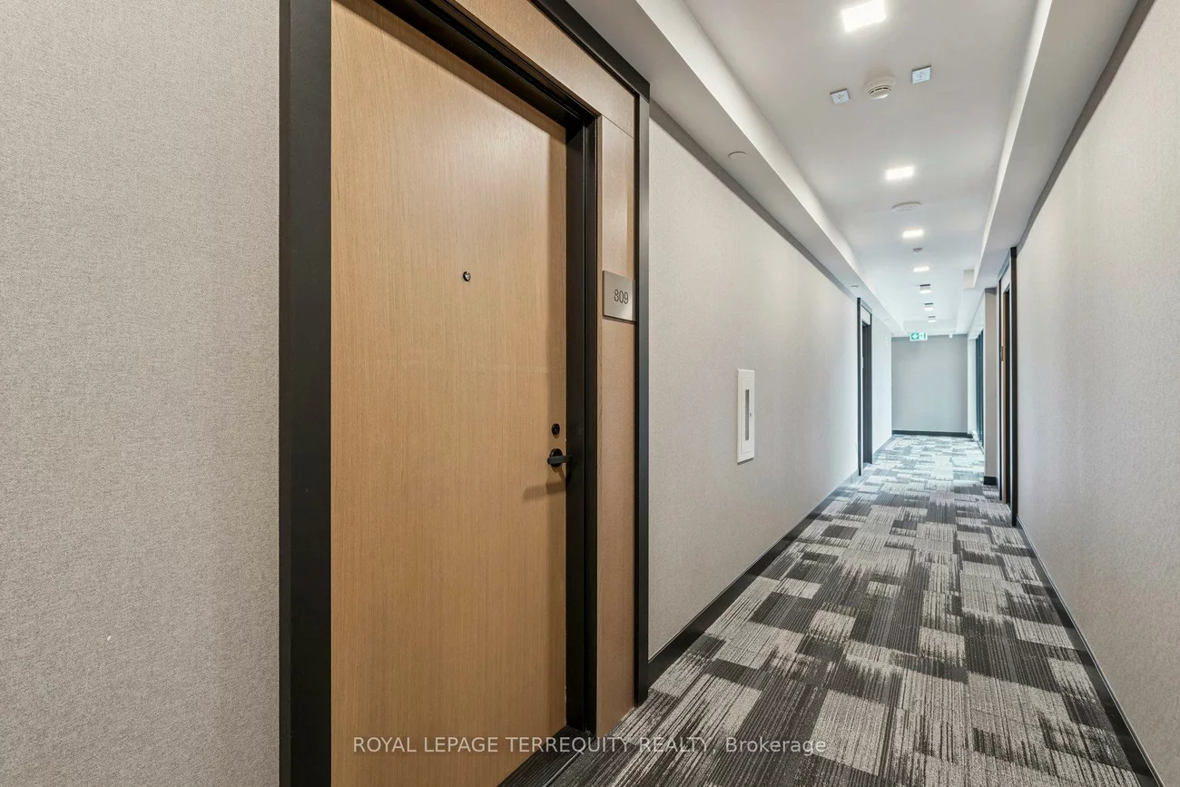 8, Tippett, Clanton Park, Toronto