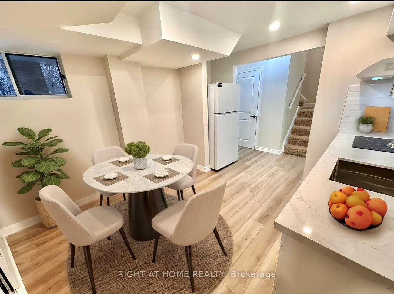 2, Wooded Carse, Westminster-Branson, Toronto