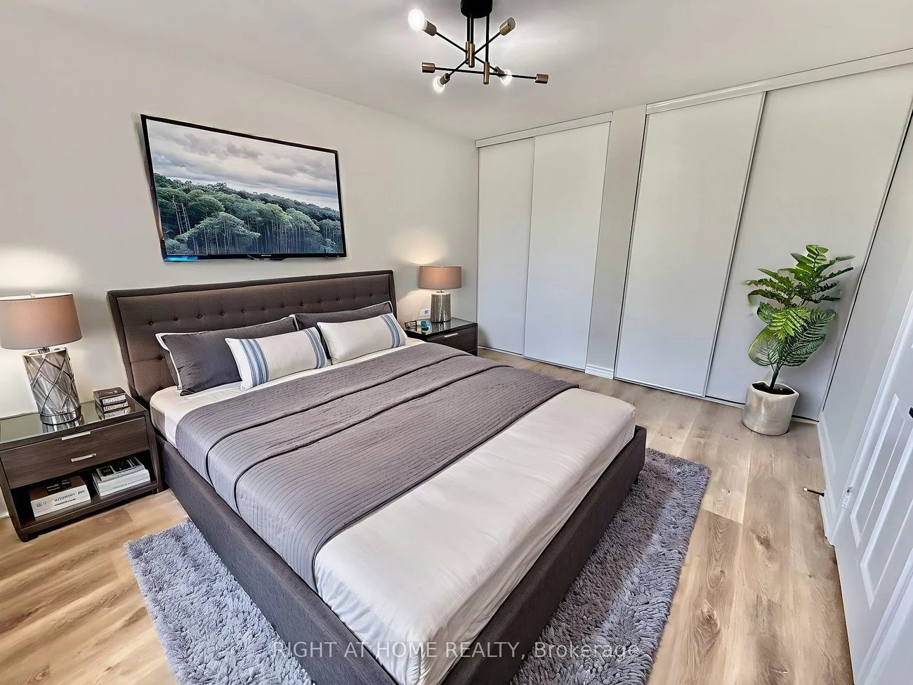 2, Wooded Carse, Westminster-Branson, Toronto