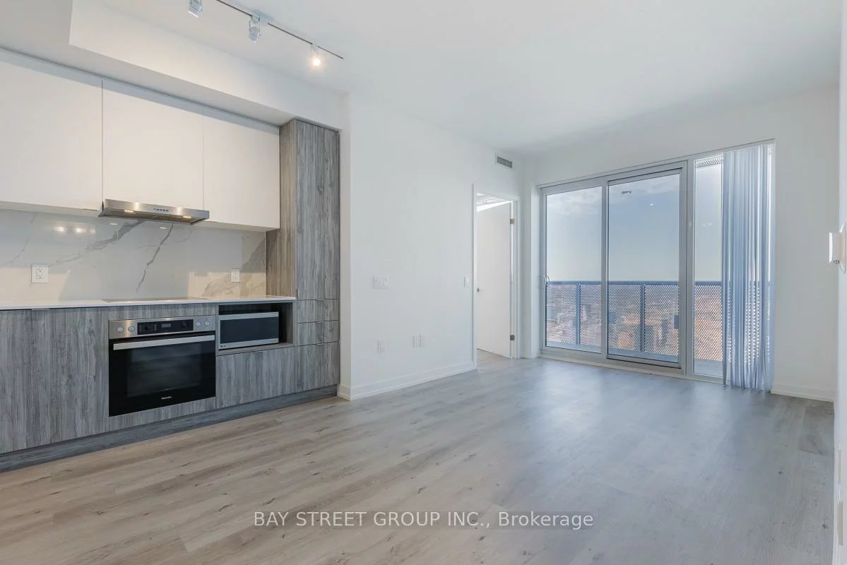 138, Downes, Waterfront Communities C8, Toronto