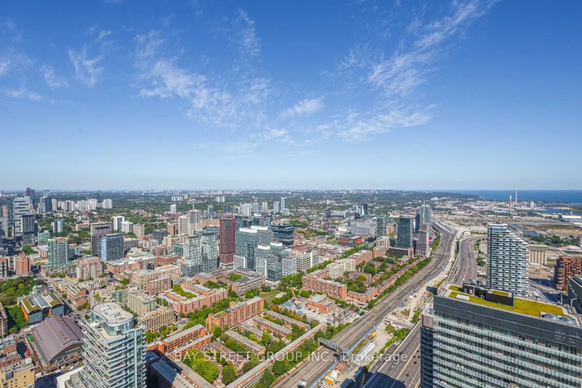 138, Downes, Waterfront Communities C8, Toronto