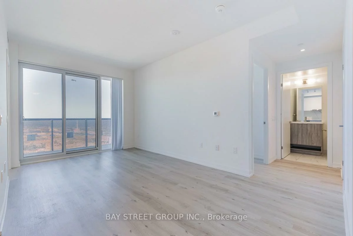 138, Downes, Waterfront Communities C8, Toronto