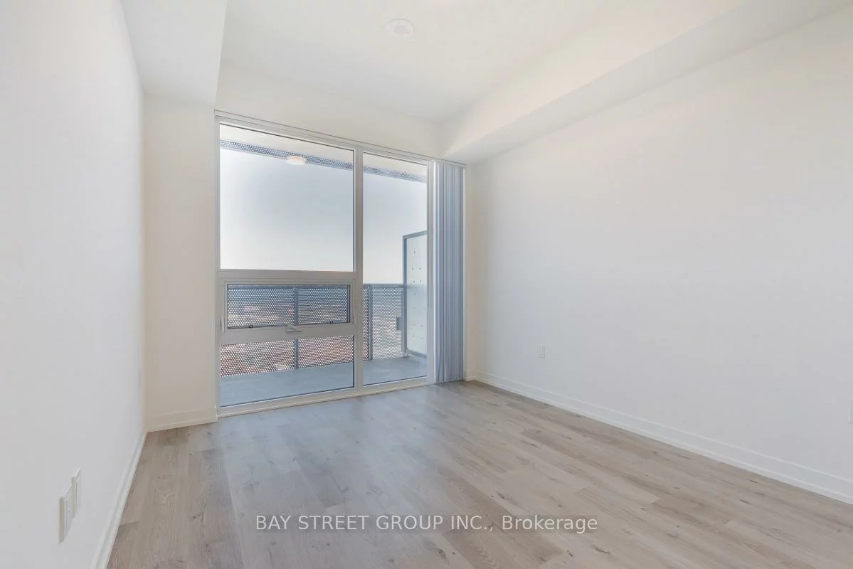 138, Downes, Waterfront Communities C8, Toronto
