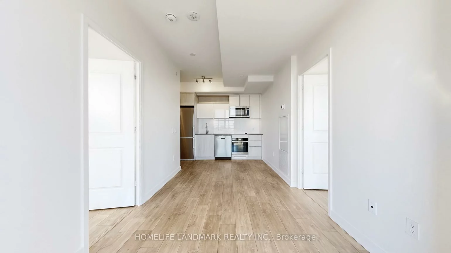 100, Dalhousie, Church-Yonge Corridor, Toronto