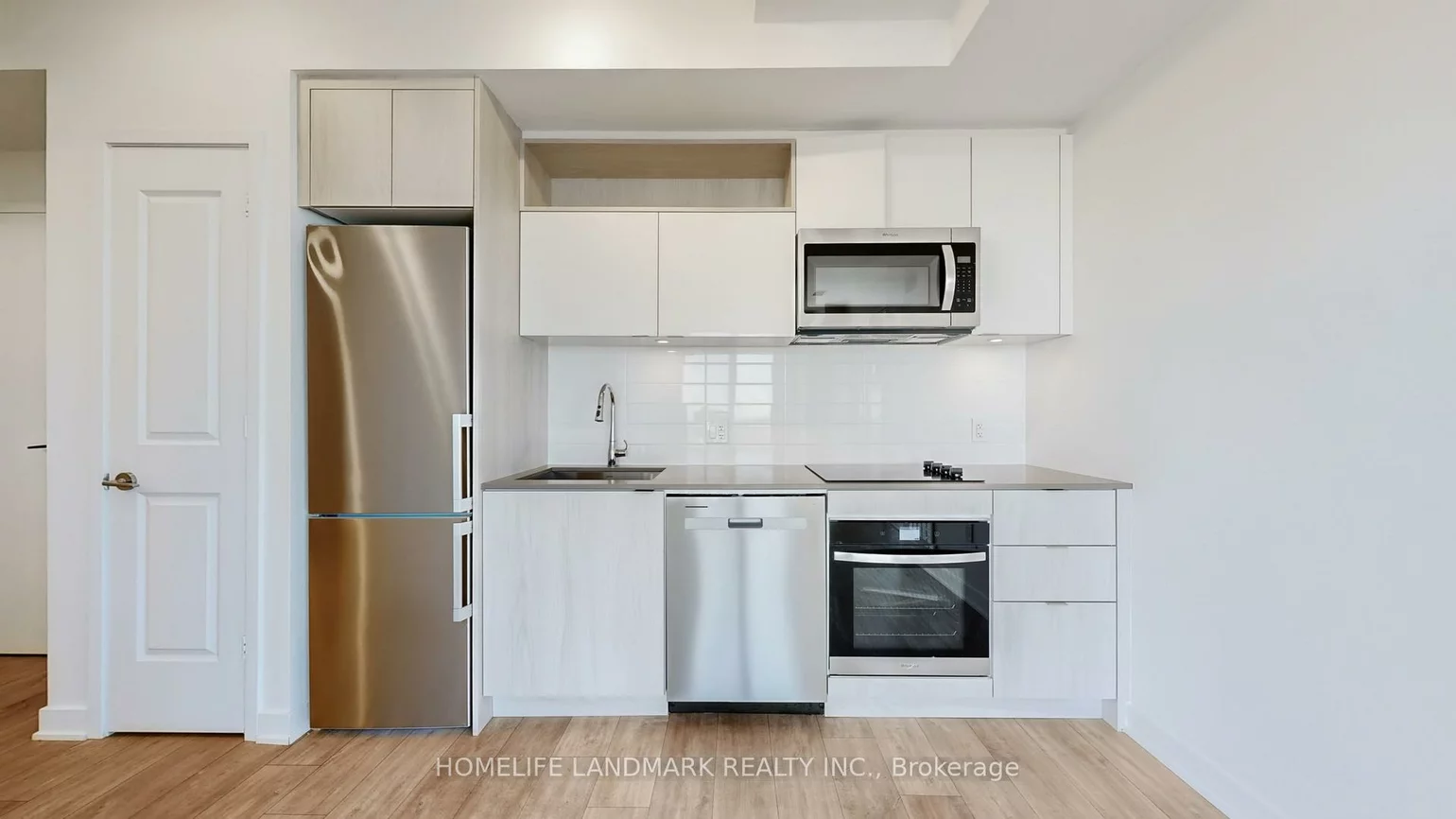 100, Dalhousie, Church-Yonge Corridor, Toronto