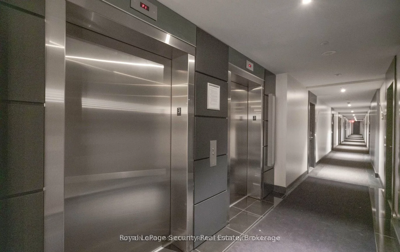 399, Spring Garden, Willowdale East, Toronto