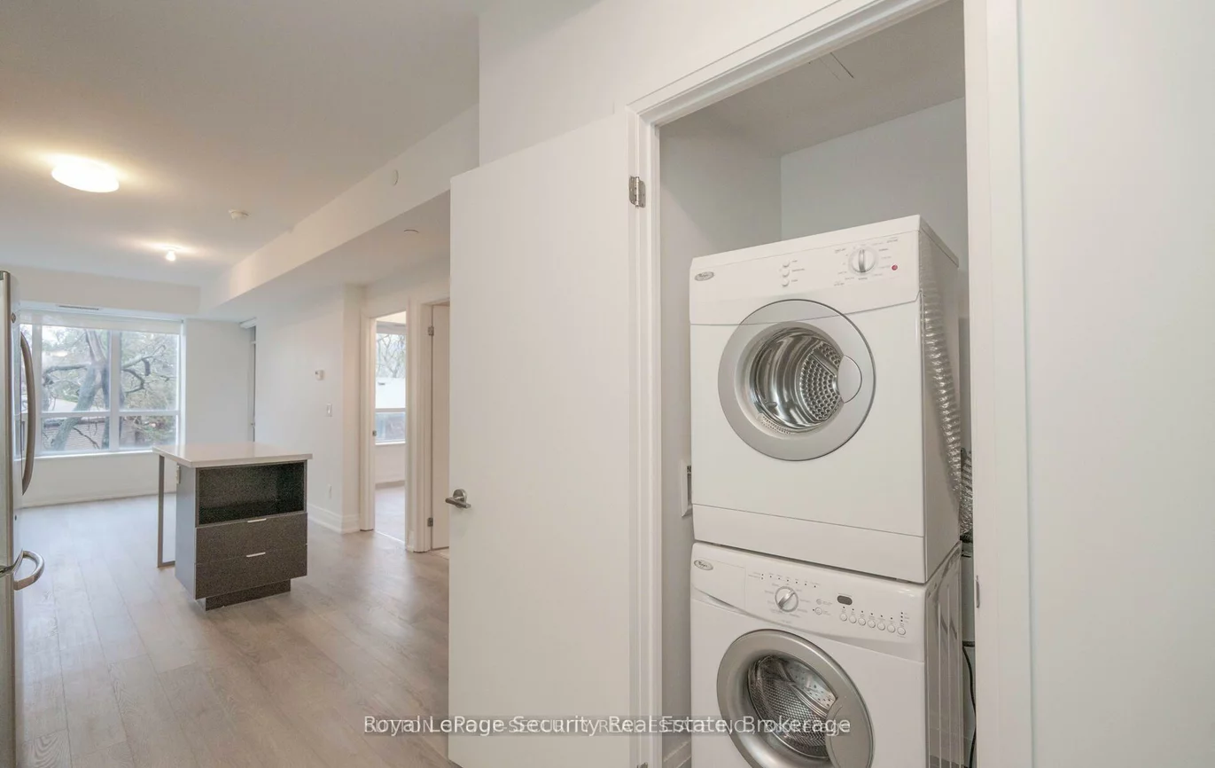 399, Spring Garden, Willowdale East, Toronto