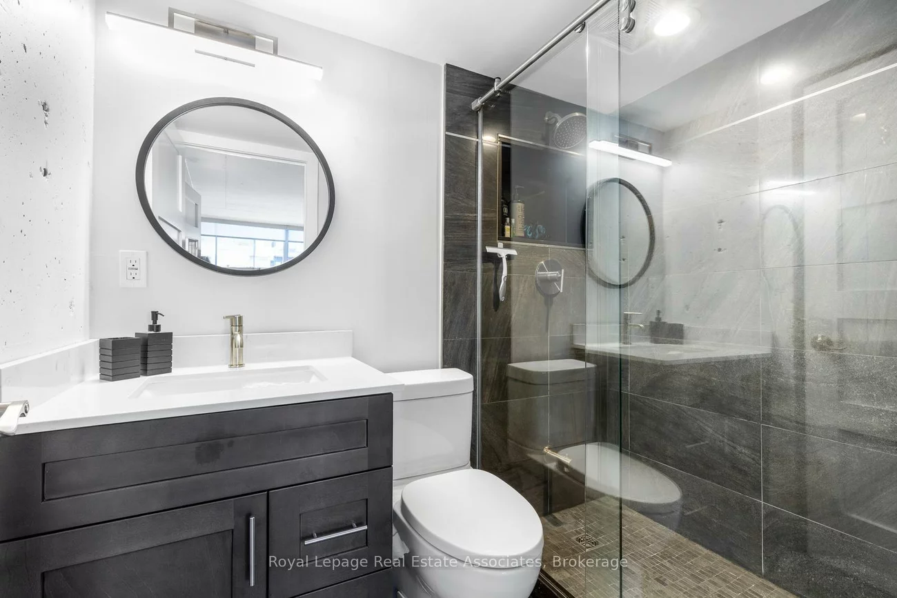 1029, King, Niagara, Toronto