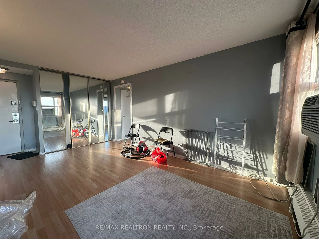 725, Don Mills, Flemingdon Park, Toronto