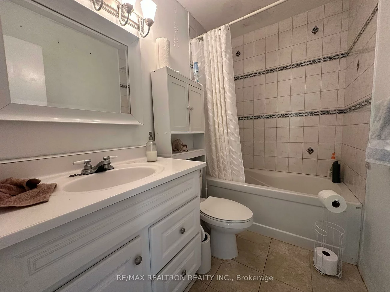 725, Don Mills, Flemingdon Park, Toronto