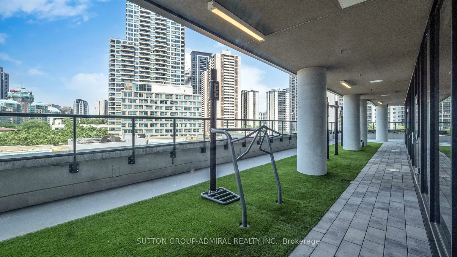 159, Wellesley, Cabbagetown-South St. James Town, Toronto