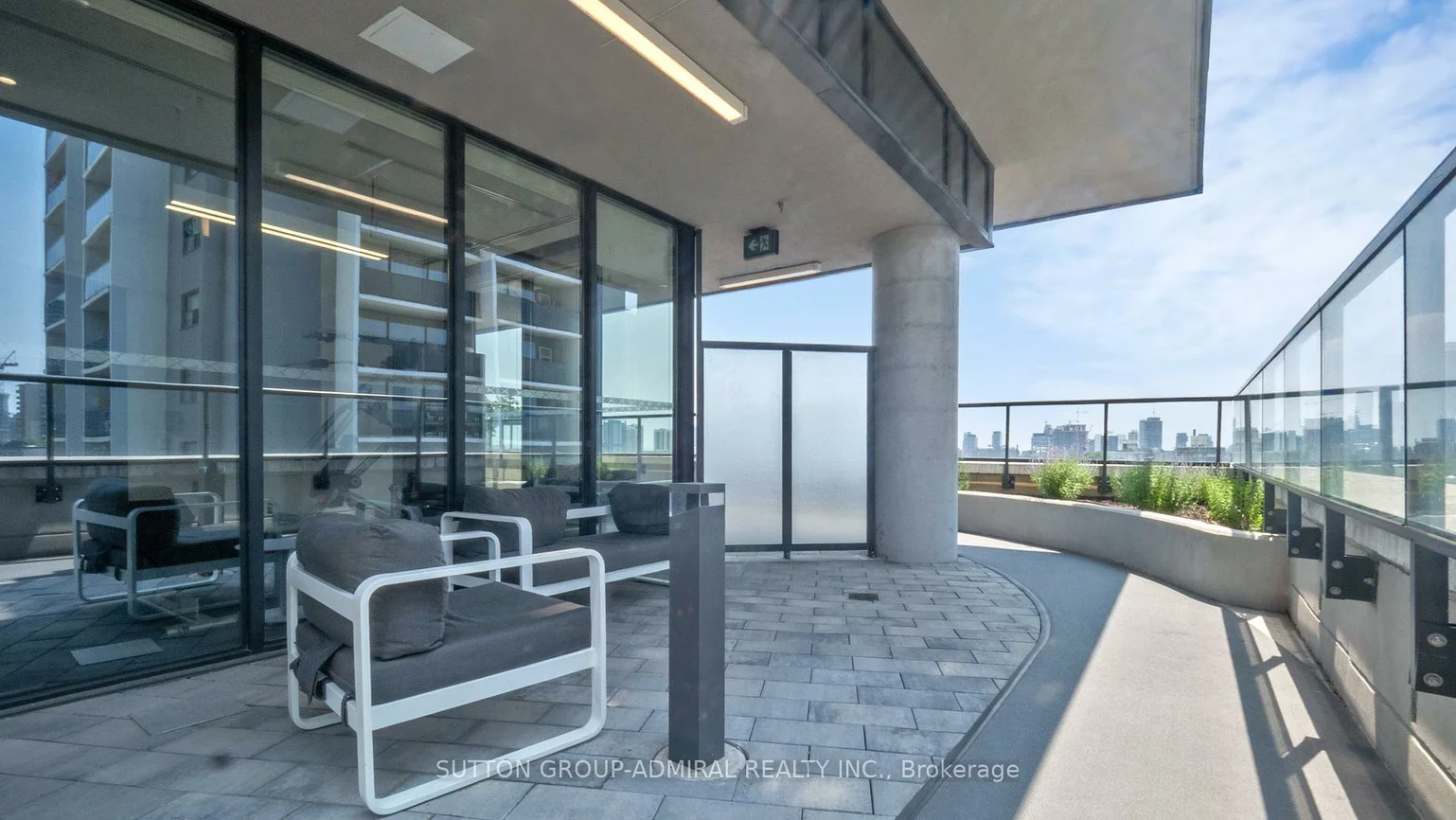 159, Wellesley, Cabbagetown-South St. James Town, Toronto