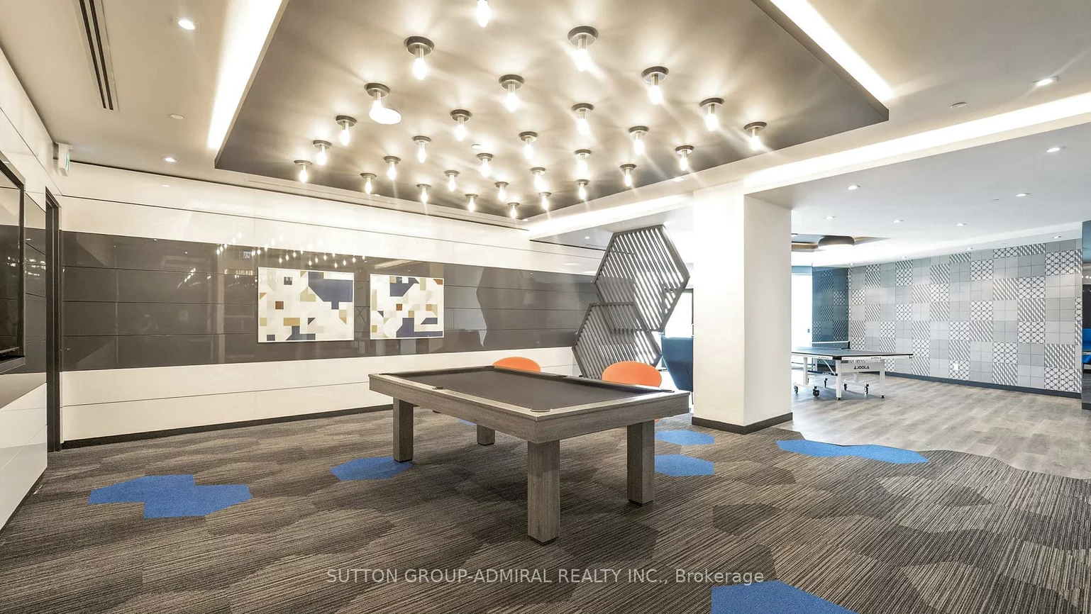 159, Wellesley, Cabbagetown-South St. James Town, Toronto