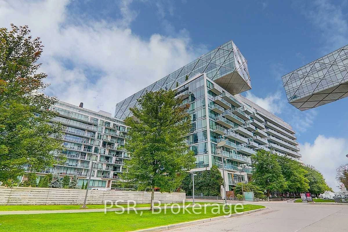 39, Queens, Waterfront Communities C1, Toronto