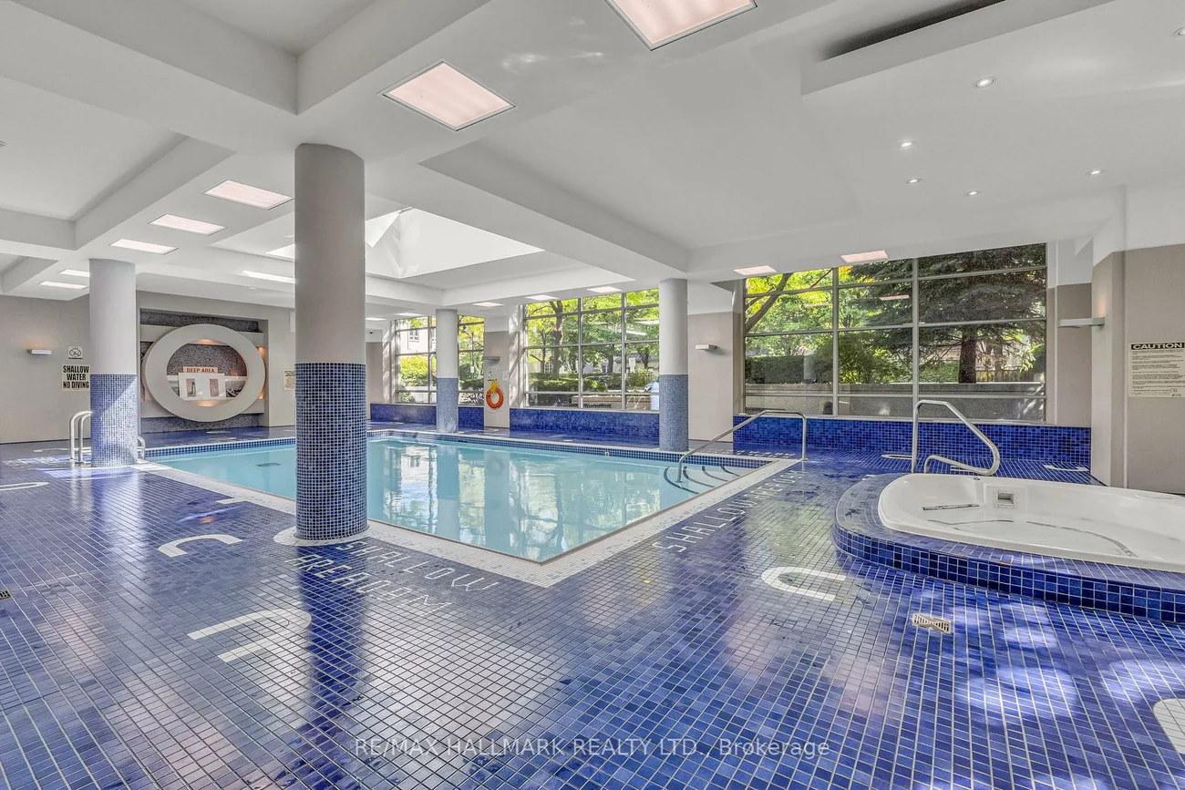 35, Bales, Willowdale East, Toronto
