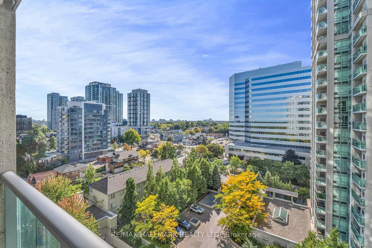 35, Bales, Willowdale East, Toronto