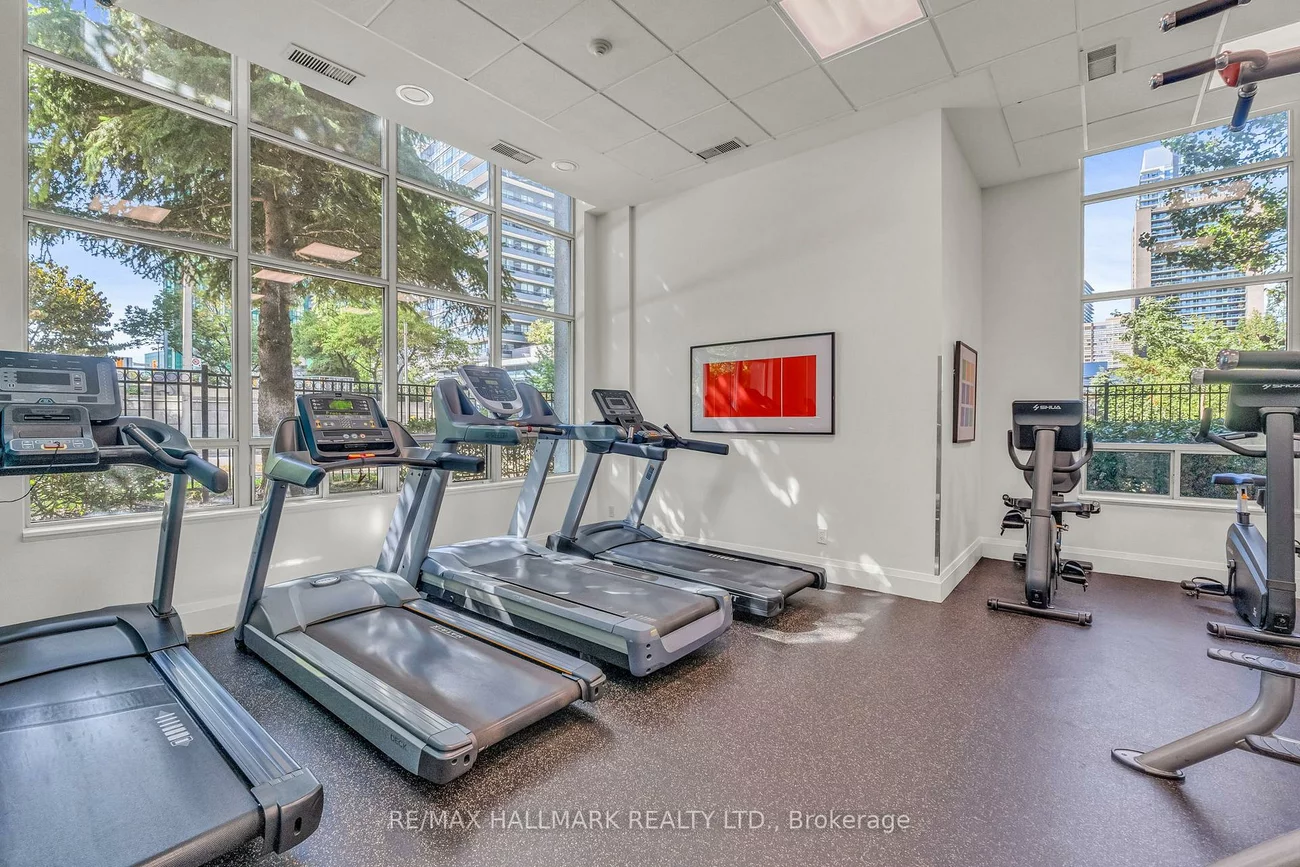 35, Bales, Willowdale East, Toronto