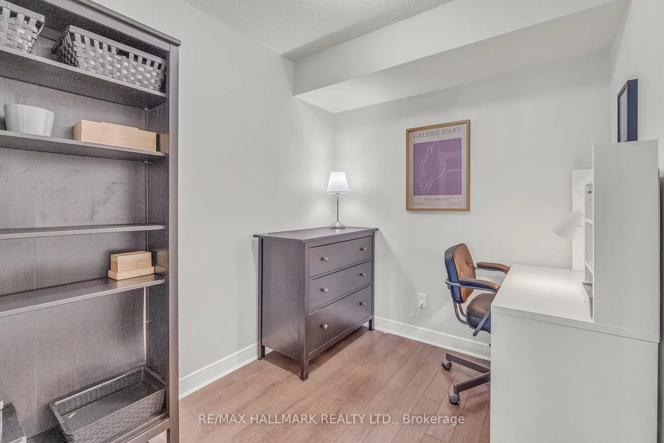 35, Bales, Willowdale East, Toronto