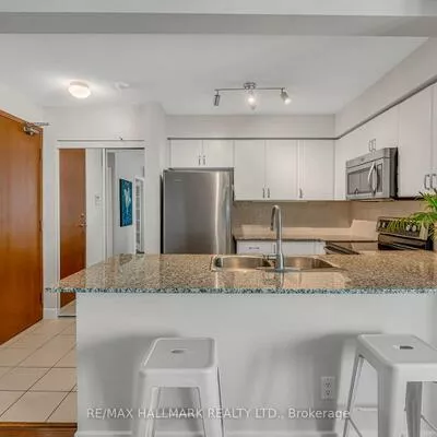 35, Bales, Willowdale East, Toronto