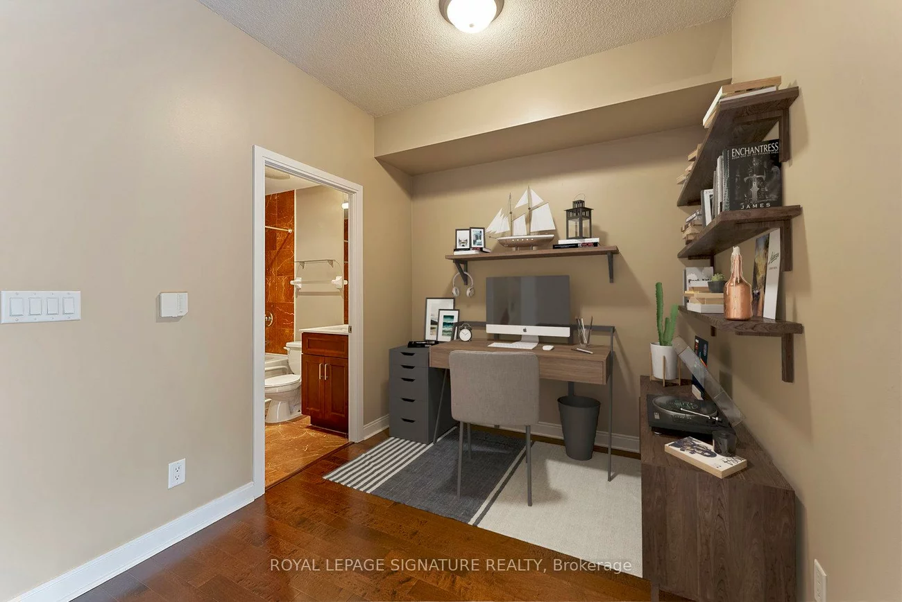 21, Scollard, Annex, Toronto