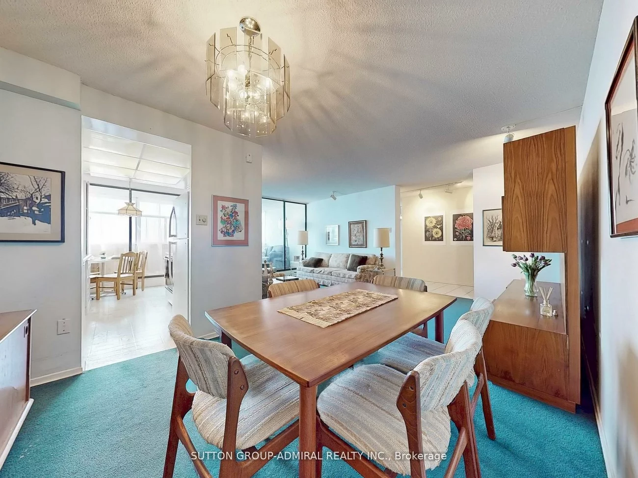 100, Antibes, Westminster-Branson, Toronto