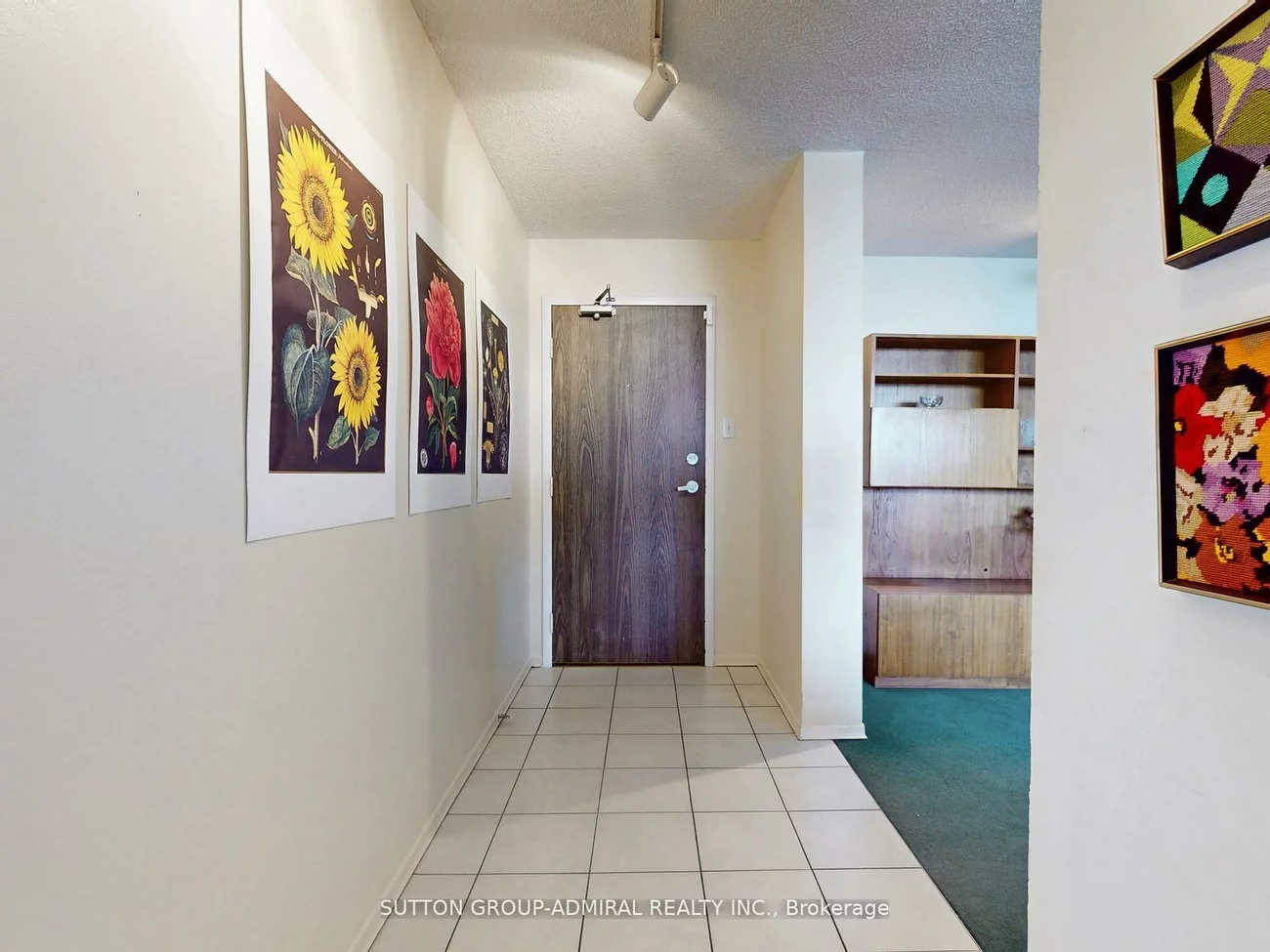 100, Antibes, Westminster-Branson, Toronto