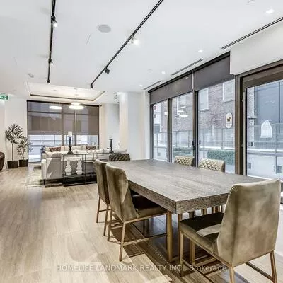 28, Widmer, Waterfront Communities C1, Toronto