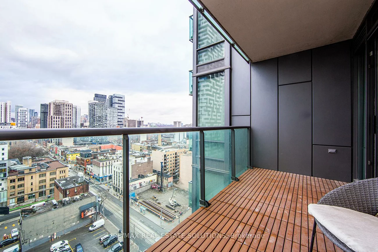 33, Lombard, Church-Yonge Corridor, Toronto