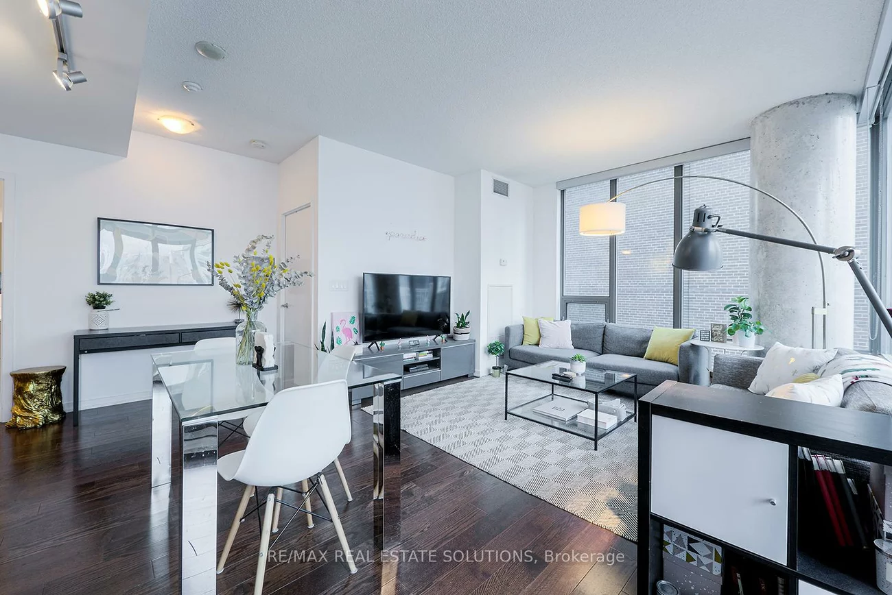 33, Lombard, Church-Yonge Corridor, Toronto