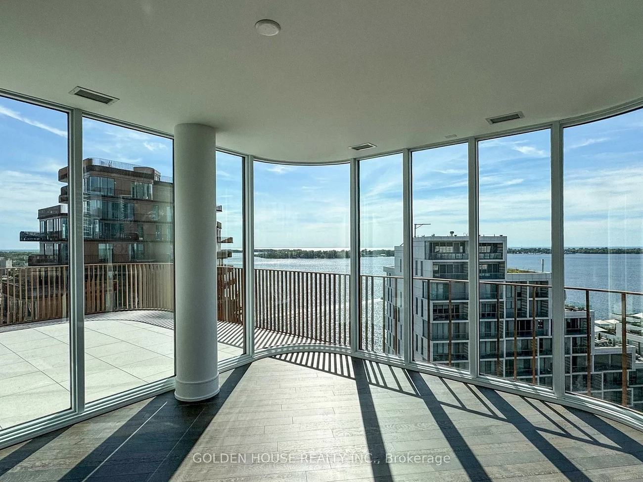 155, Merchants' Wharf, Waterfront Communities C8, Toronto