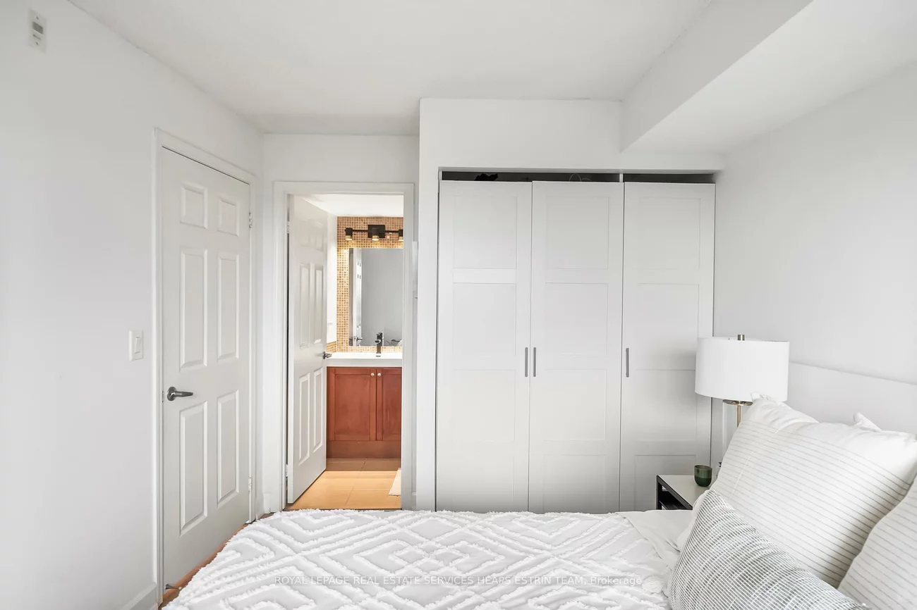 18, Valley Woods, Parkwoods-Donalda, Toronto