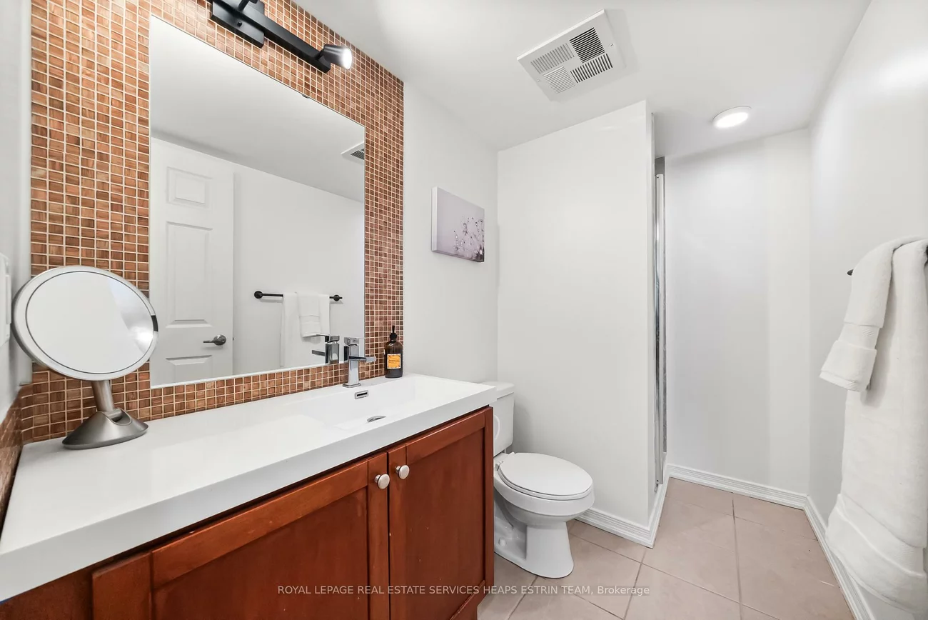 18, Valley Woods, Parkwoods-Donalda, Toronto