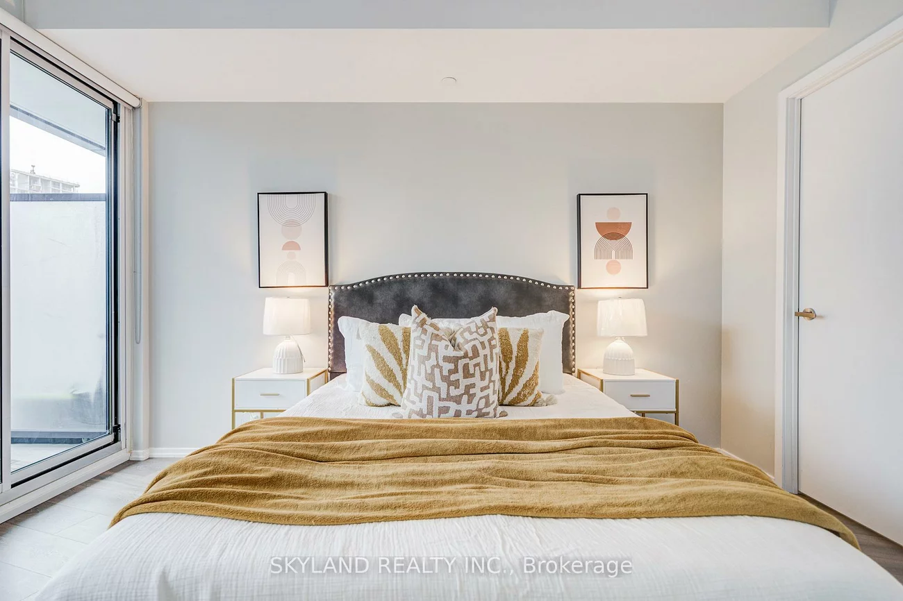 125, Peter, Waterfront Communities C1, Toronto