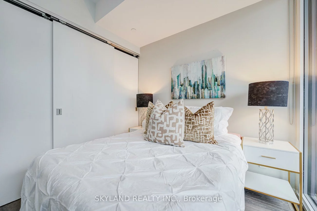 125, Peter, Waterfront Communities C1, Toronto