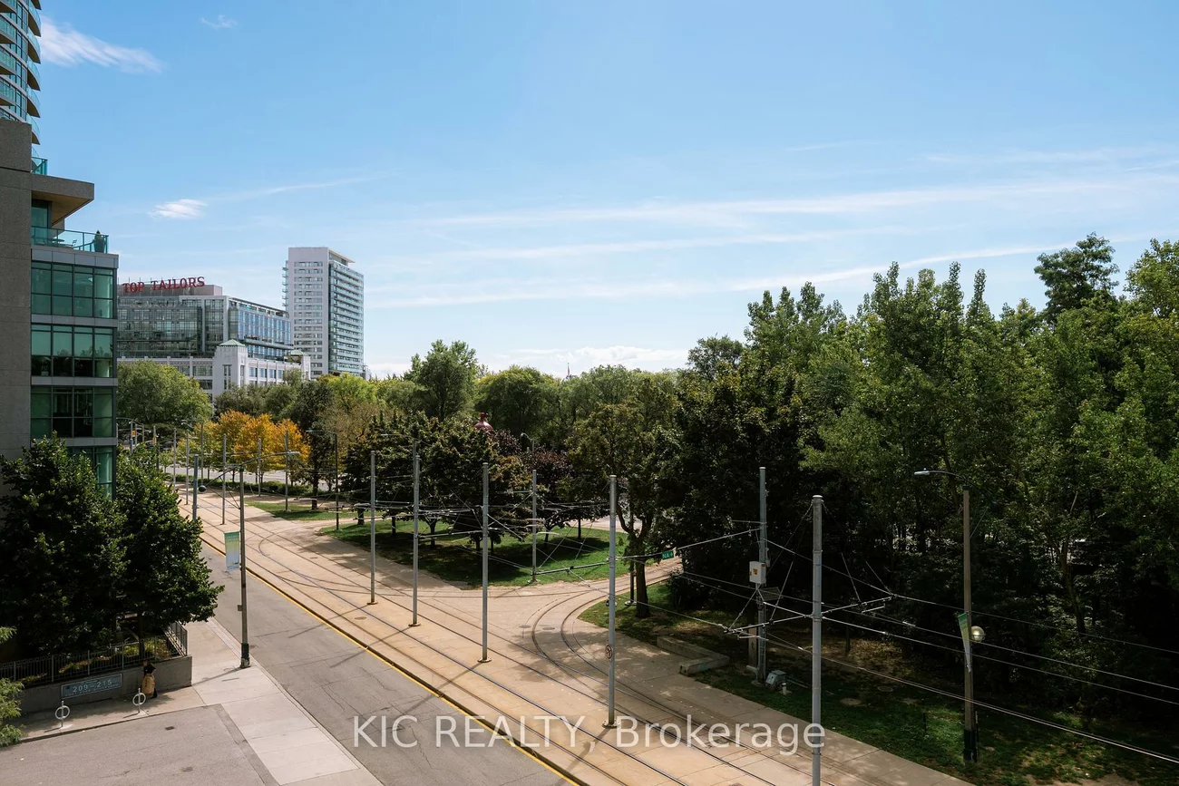 219, Fort York, Niagara, Toronto