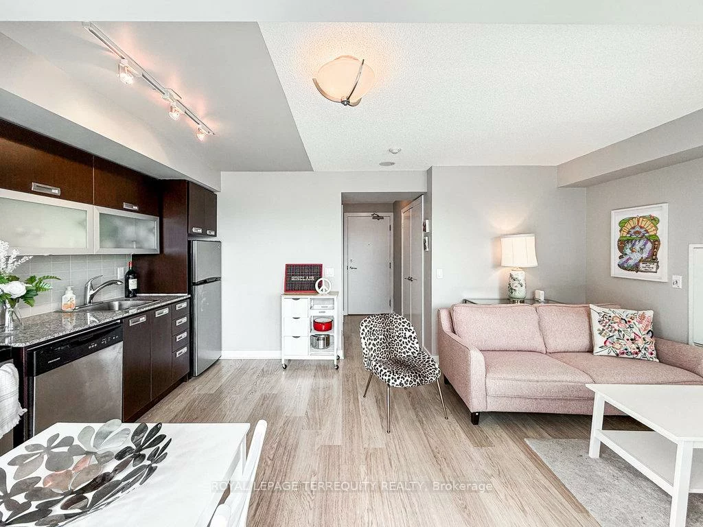 100, Western Battery, Niagara, Toronto