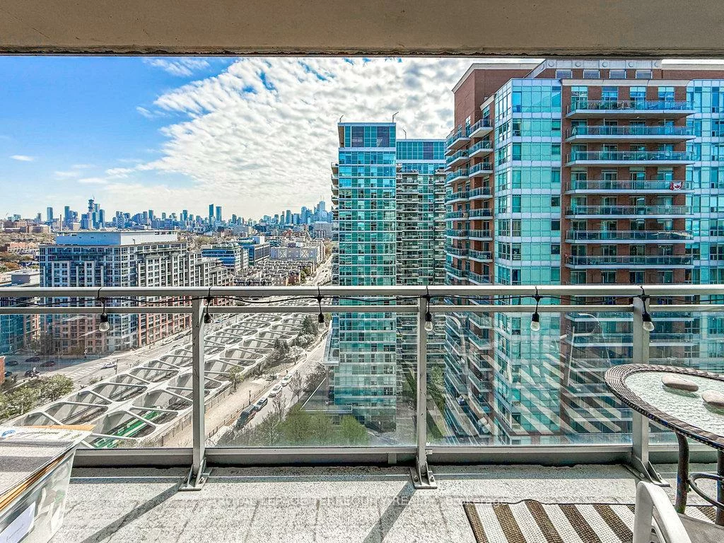 100, Western Battery, Niagara, Toronto