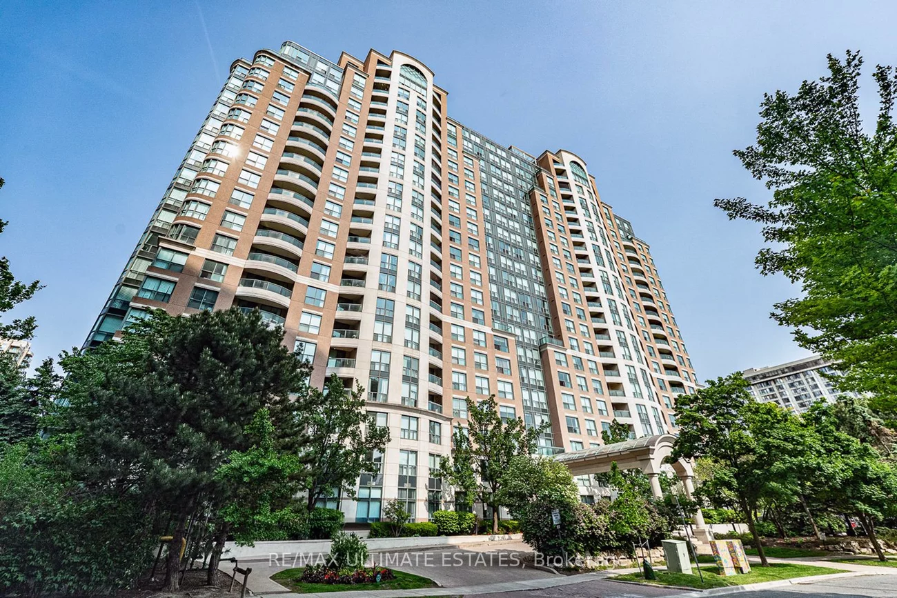 23, Lorraine, Willowdale West, Toronto