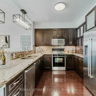 23, Lorraine, Willowdale West, Toronto