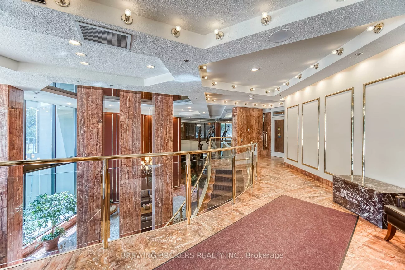 85, Skymark, Hillcrest Village, Toronto