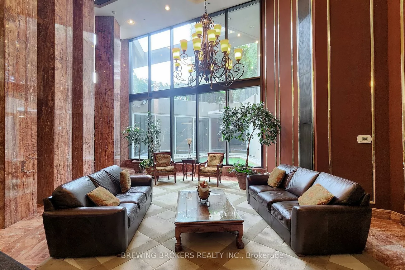 85, Skymark, Hillcrest Village, Toronto