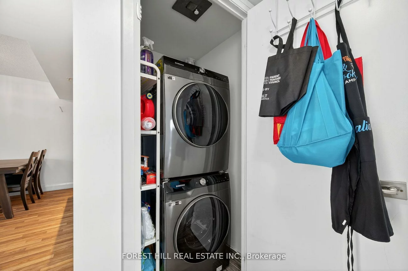 565, Wilson, Clanton Park, Toronto