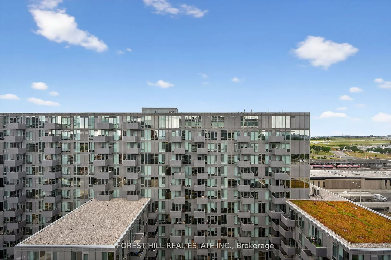 565, Wilson, Clanton Park, Toronto