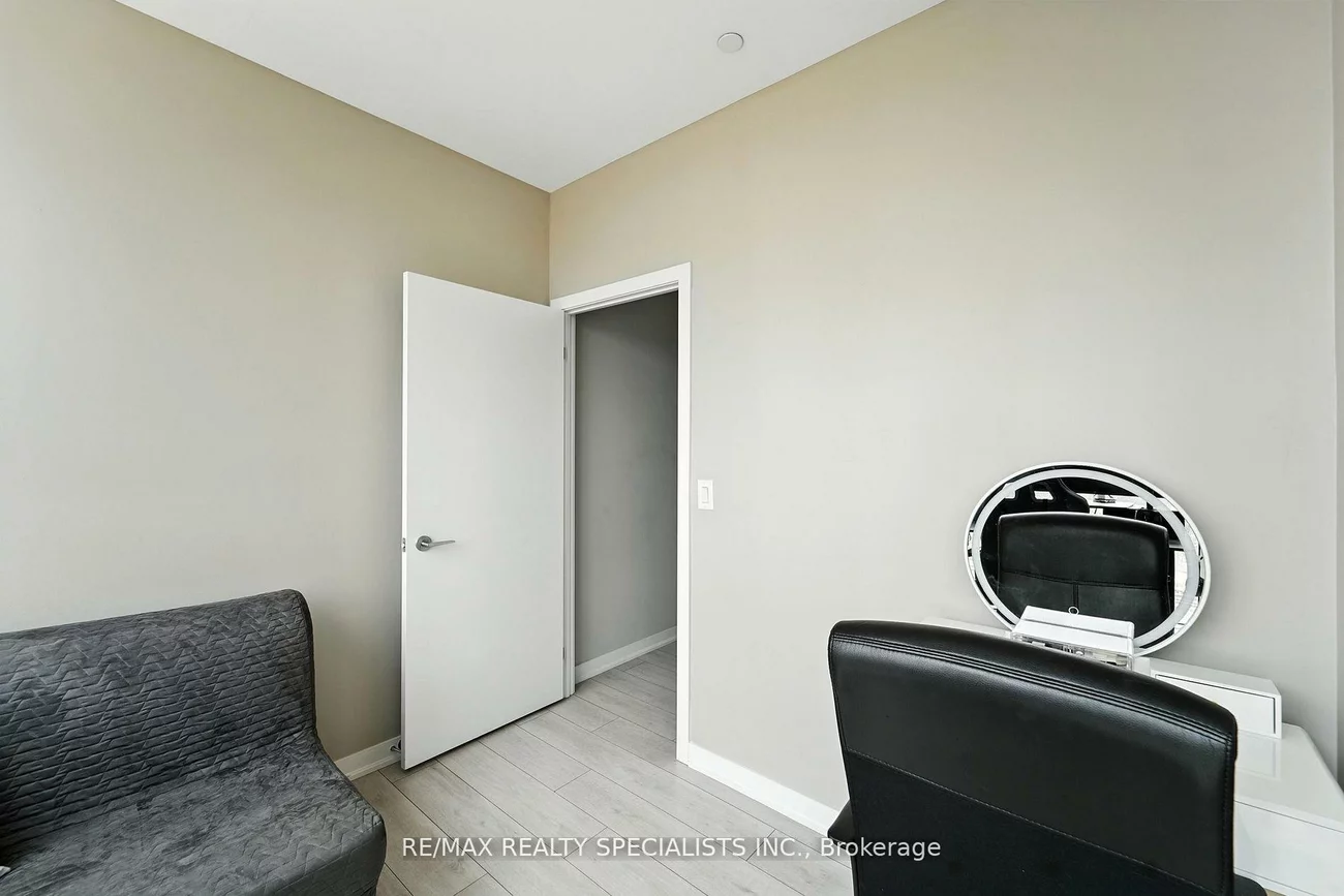 51, East Liberty, Niagara, Toronto