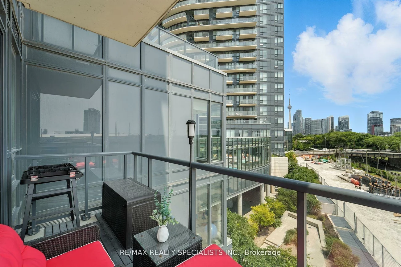 51, East Liberty, Niagara, Toronto