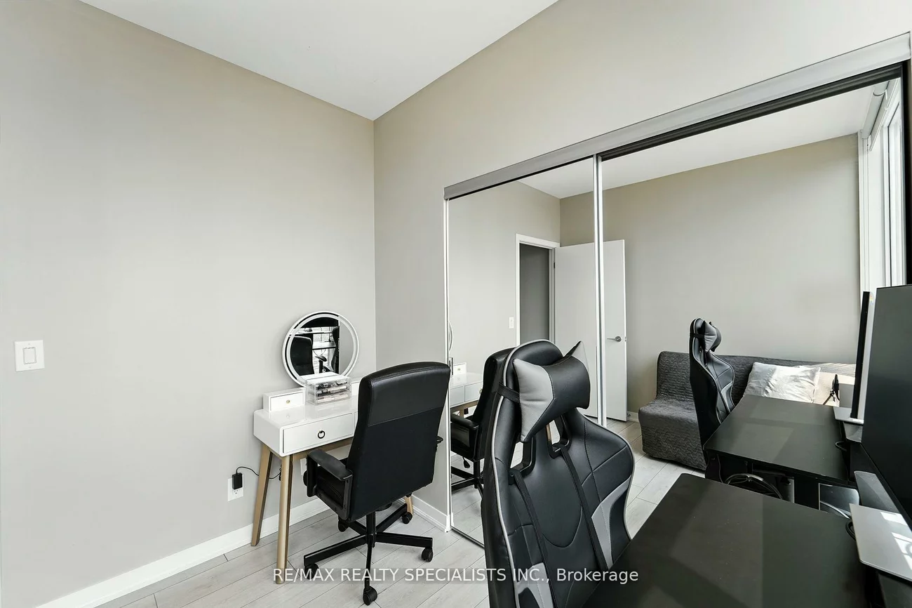 51, East Liberty, Niagara, Toronto