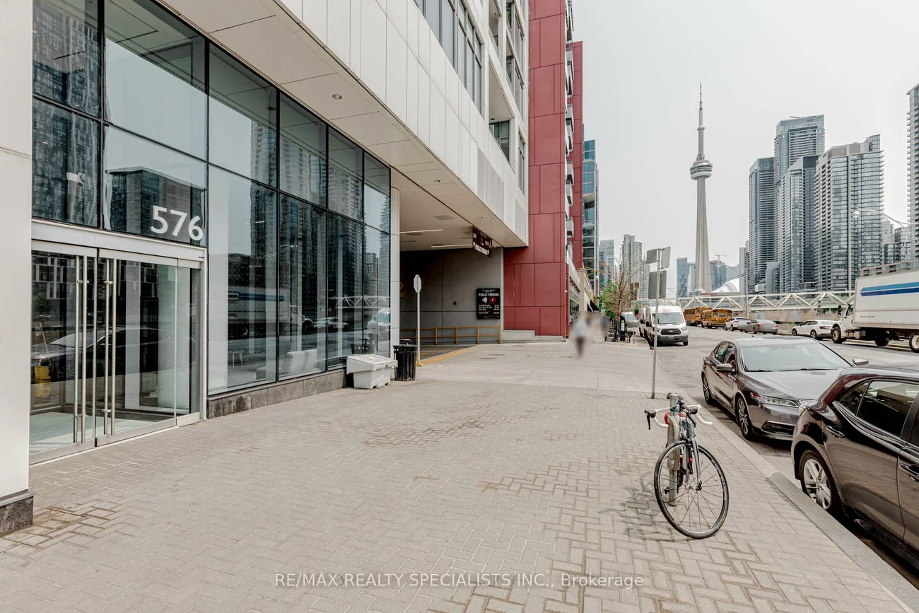 576, FRONT, Waterfront Communities C1, Toronto
