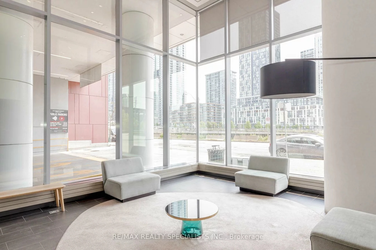 576, FRONT, Waterfront Communities C1, Toronto