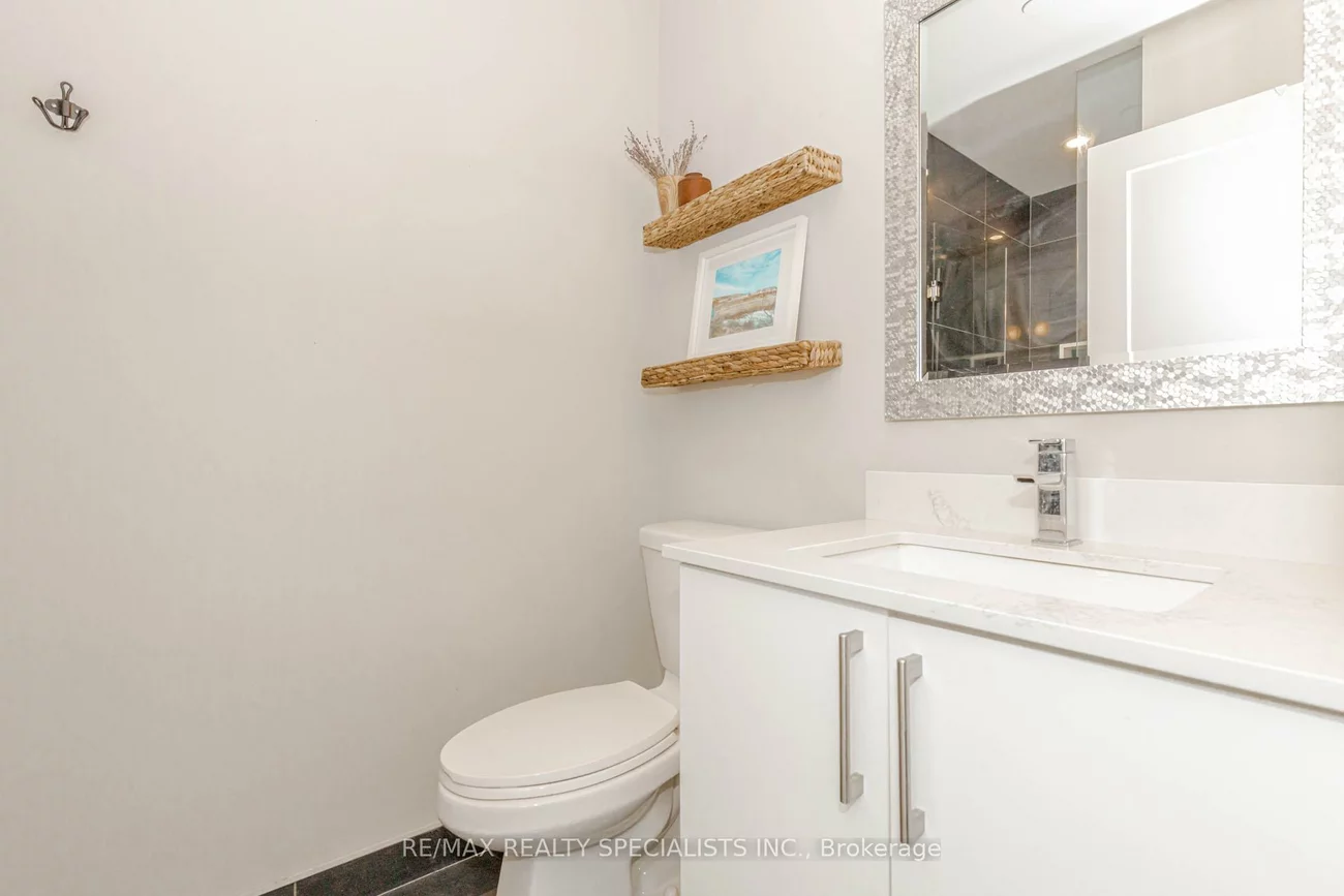 576, FRONT, Waterfront Communities C1, Toronto